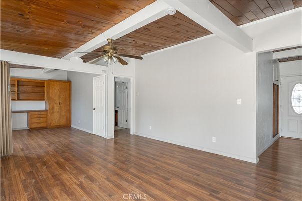 Empty room, Interior, Wooden Ceilings, Wood Texture Flooring