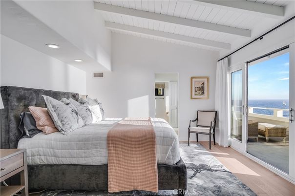 Bedroom, Interior, Recessed Lighting, Water, Wood Texture Flooring