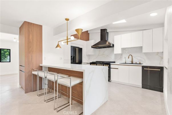 Interior, Kitchen, Marble Walls, Pendant Lights, Recessed Lighting