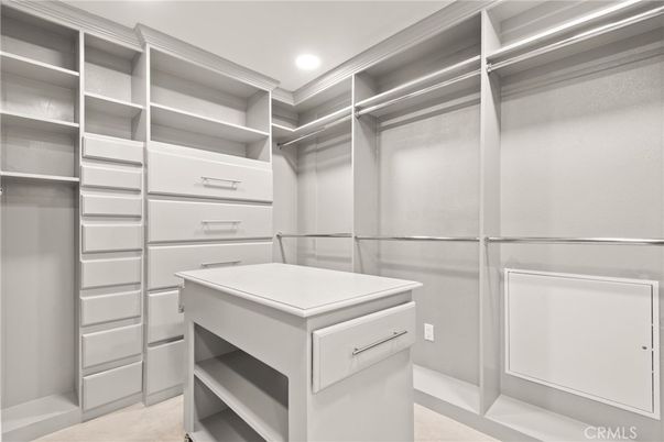 Interior, Recessed Lighting, Walk-in Closets