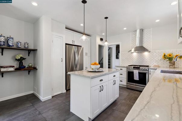 Interior, Kitchen, Pendant Lights, Recessed Lighting, Stainless Steel Appliances