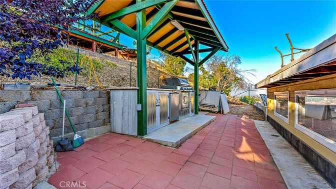 Exterior, Hot Tub