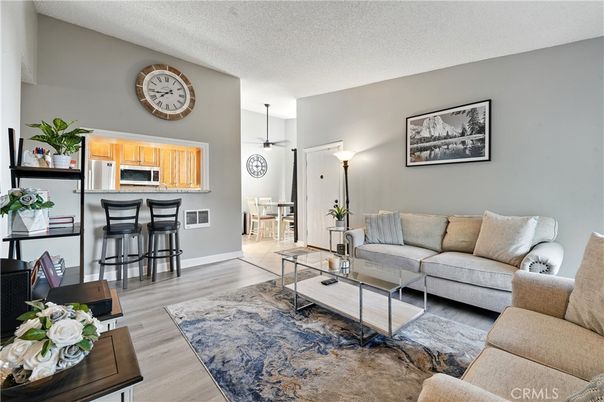 Interior, Kitchen, Living room, Pendant Lights, Wood Texture Flooring