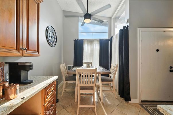 Dining room, Interior