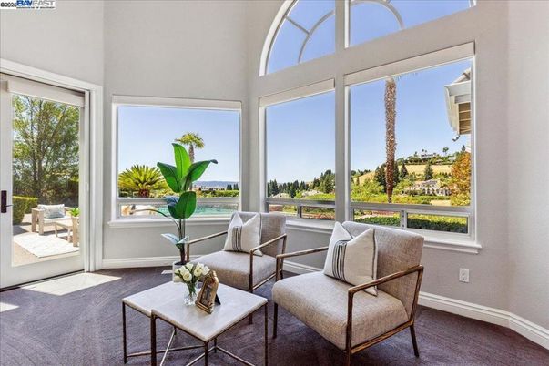 Interior, Living room, Sun Room, Water