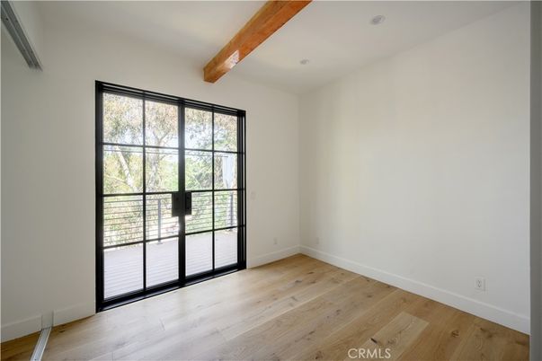 Empty room, Interior, Wooden Beams, Wood Texture Flooring
