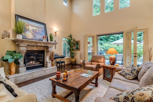 Fireplace, Interior, Living room