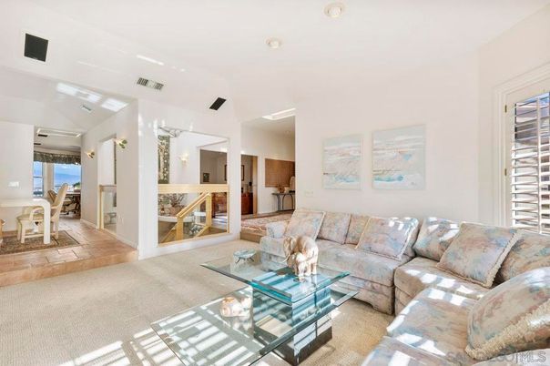 Interior, Living room, Water