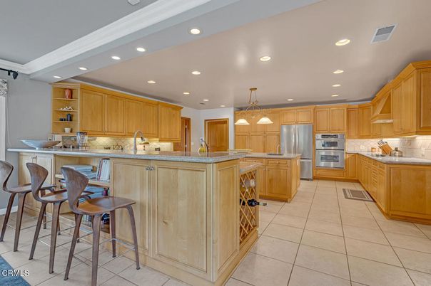 Interior, Kitchen, Pendant Lights, Recessed Lighting, Stainless Steel Appliances