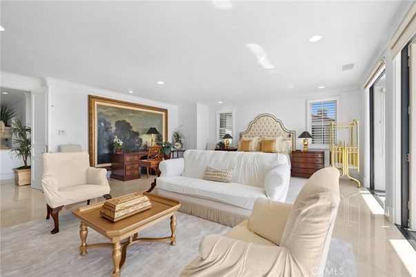 Bedroom, Interior, Living room, Recessed Lighting