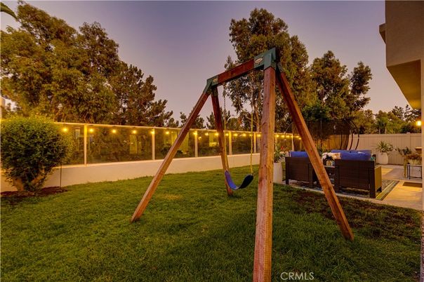 Backyard, Exterior, Playground
