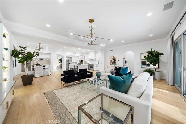 Interior, Kitchen, Living room, Pendant Lights, Recessed Lighting, Stainless Steel Appliances, Wood Texture Flooring