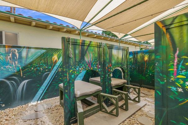Exterior, Interior, Sun Room