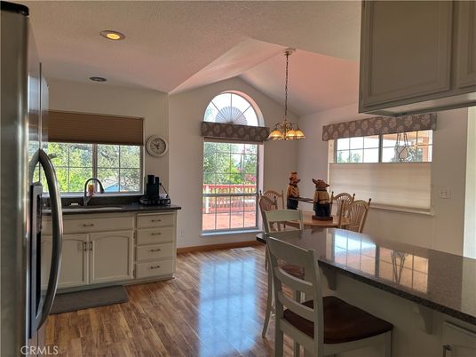 Dining room, Interior, Kitchen, Pendant Lights, Recessed Lighting, Wood Texture Flooring