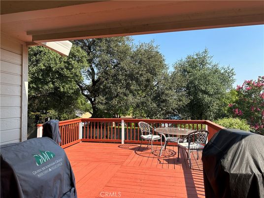 Exterior, Wood Texture Flooring