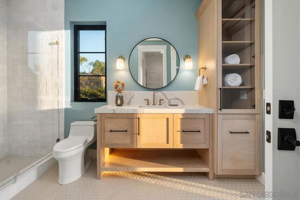 Bathroom, Dual Sink Vanities, Glass Shower, Interior