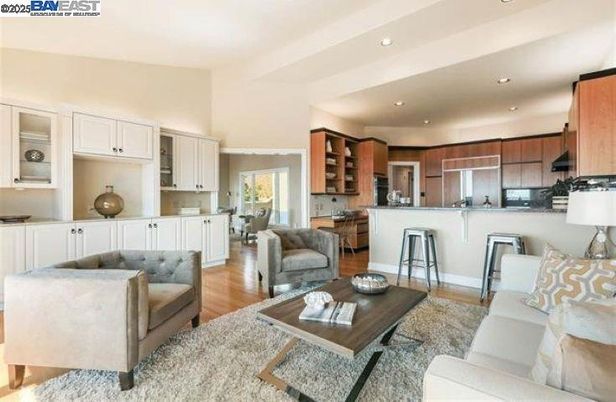 Interior, Kitchen, Living room, Recessed Lighting, Wood Texture Flooring