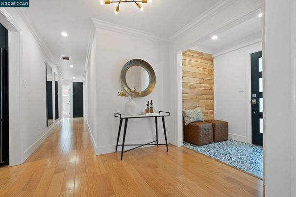 Interior, Recessed Lighting, Wood Texture Flooring, Wooden Walls