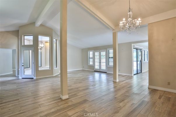 Chandelier, Empty room, Interior, Wood Texture Flooring