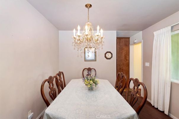 Chandelier, Dining room, Interior