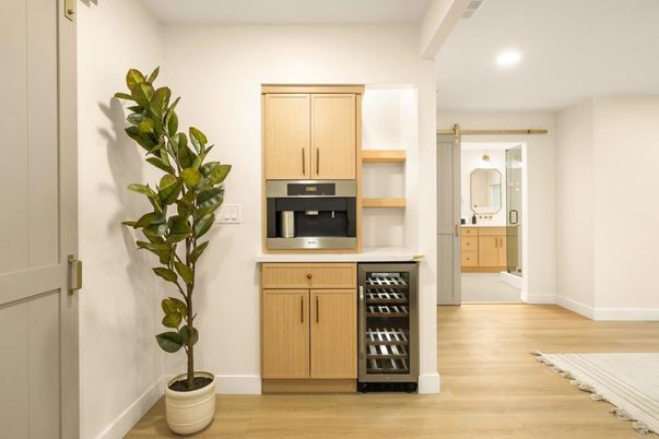 Interior, Recessed Lighting, Wood Texture Flooring