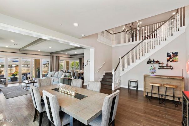 Chandelier, Dining room, Interior, Living room, Recessed Lighting, Wood Texture Flooring