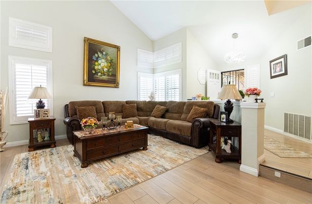 Interior, Living room, Pendant Lights, Wood Texture Flooring