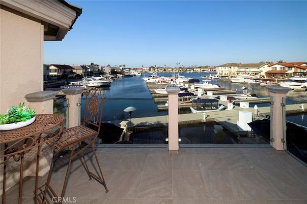 Exterior, Water