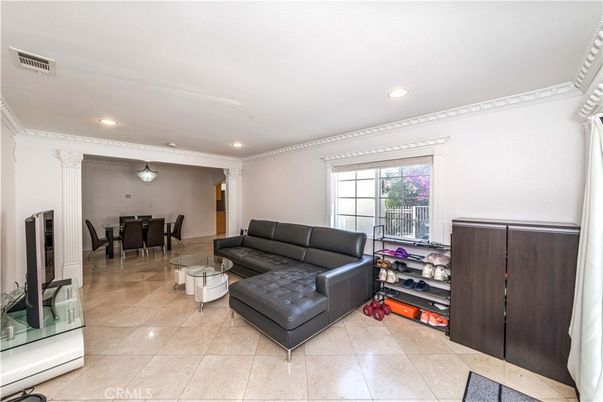 Dining room, Interior, Living room, Recessed Lighting