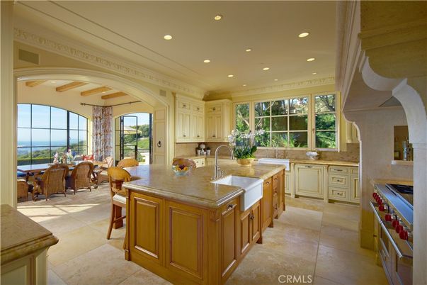 Dining room, Interior, Kitchen, Recessed Lighting, Stainless Steel Appliances, Water