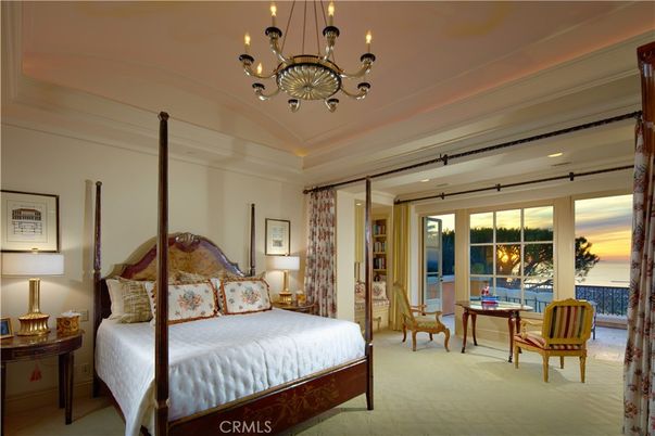 Bedroom, Chandelier, Interior, Water