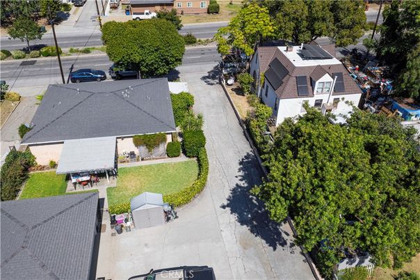 Exterior, Drone