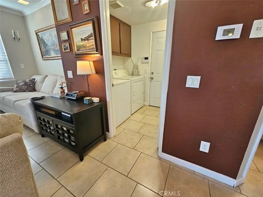 Interior, Living room, Washer