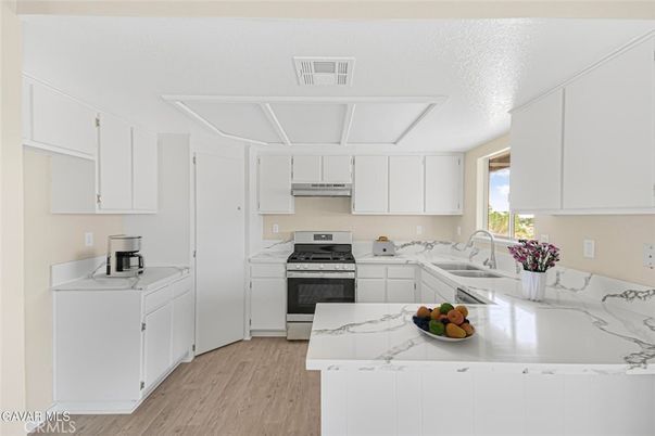 Interior, Kitchen, Wood Texture Flooring