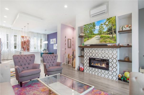 Fireplace, Interior, Living room, Pendant Lights, Recessed Lighting, Wood Texture Flooring