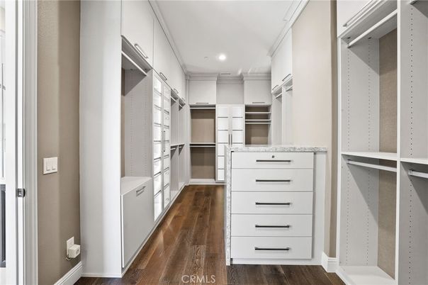 Interior, Recessed Lighting, Walk-in Closets, Wood Texture Flooring