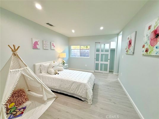 Bedroom, Interior, Recessed Lighting, Wood Texture Flooring