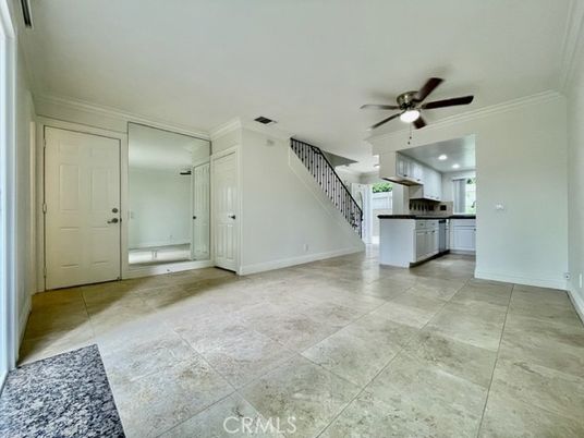 Empty room, Interior, Kitchen, Recessed Lighting