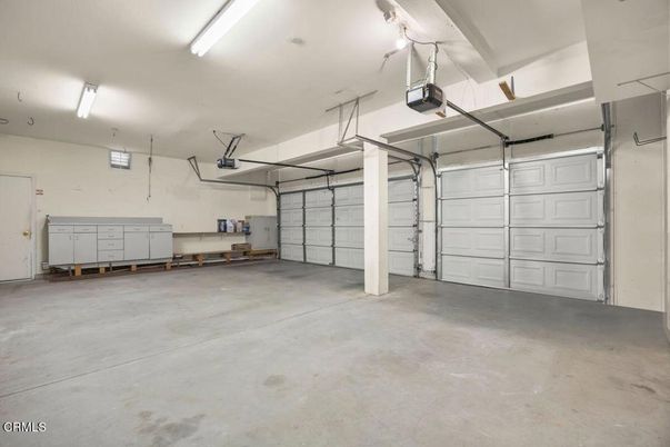Garage, Interior