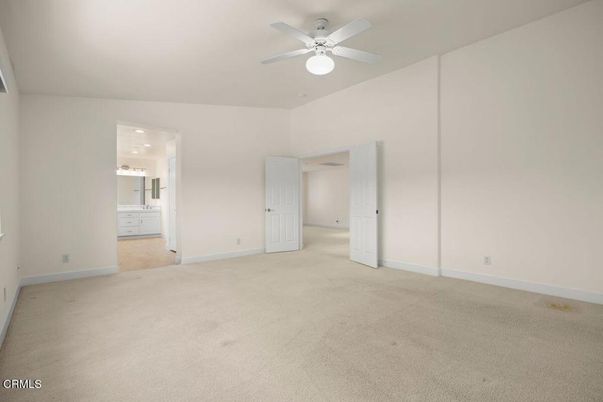 Bathroom, Empty room, Interior