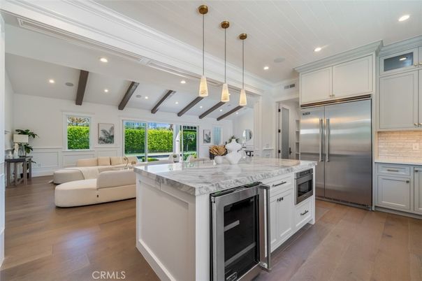 Interior, Kitchen, Living room, Pendant Lights, Recessed Lighting, Stainless Steel Appliances, Wooden Beams, Wood Texture Flooring