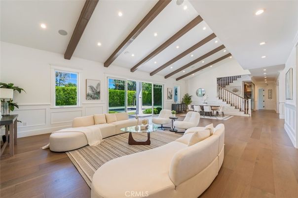 Dining room, Interior, Living room, Recessed Lighting, Wooden Beams, Wood Texture Flooring