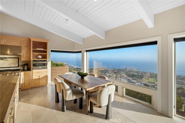 Dining room, Interior, Kitchen, Stainless Steel Appliances, Water