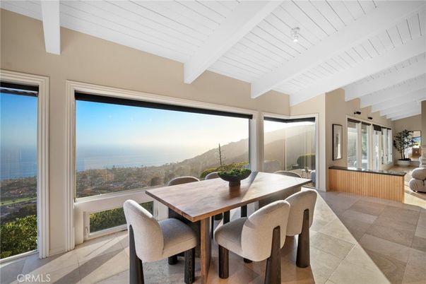 Dining room, Interior, Water