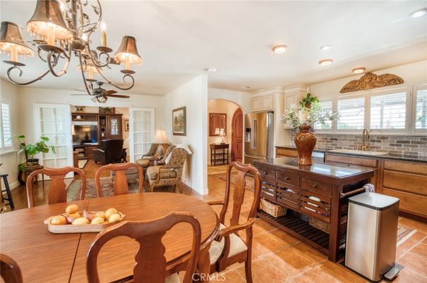 Chandelier, Dining room, Interior, Kitchen, Living room, Recessed Lighting, Stainless Steel Appliances