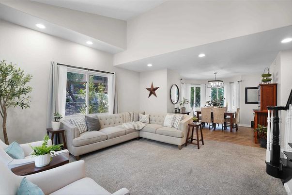 Dining room, Interior, Living room, Pendant Lights, Recessed Lighting, Wood Texture Flooring
