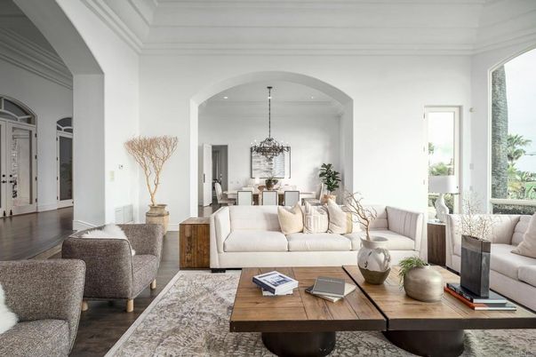 Chandelier, Dining room, Interior, Living room, Wood Texture Flooring