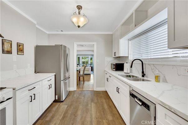 Interior, Kitchen, Stainless Steel Appliances, Wood Texture Flooring