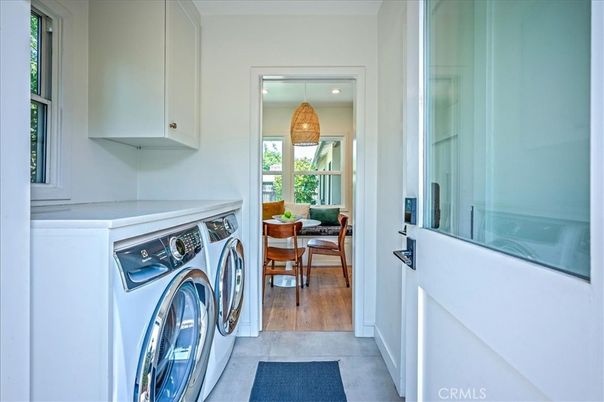 Dining room, Interior, Recessed Lighting, Washer, Wood Texture Flooring