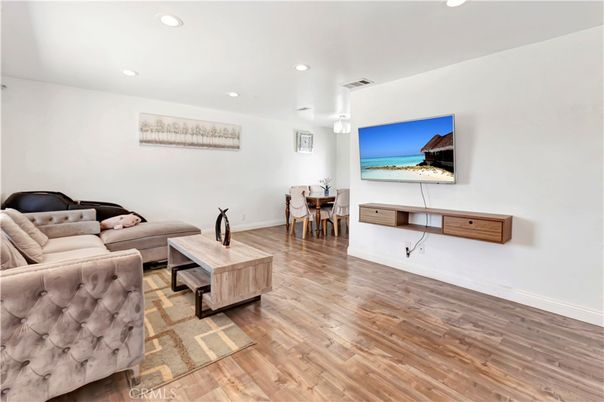 Dining room, Interior, Living room, Recessed Lighting, Wood Texture Flooring